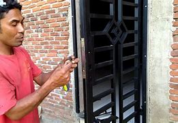 Cara Bongkar Pasang Slot Pintu Rumah